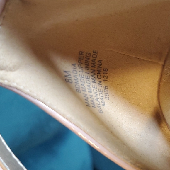 Bandolino Heels - Picture 6 of 9